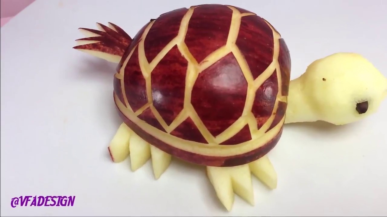 Decoração com frutas - Como fazer uma tartaruga com maçã