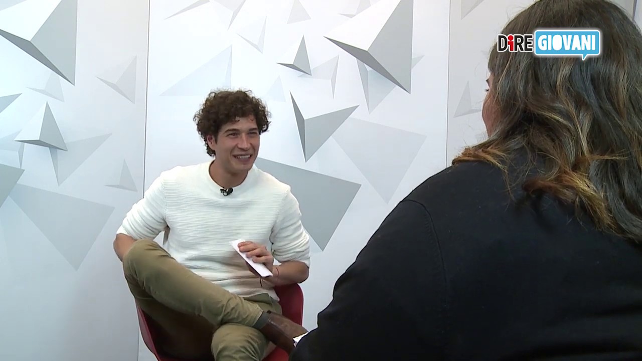 Edoardo di Skam Italia canta Creep
