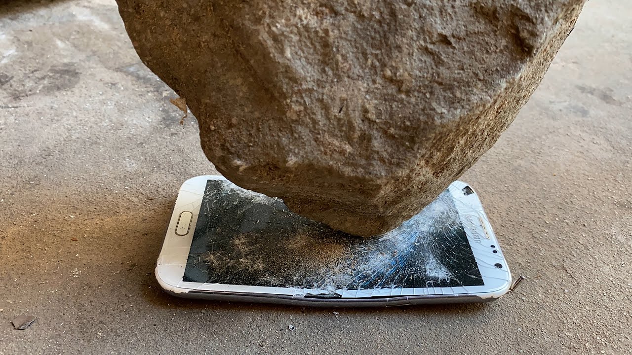 Stone pressed on Samsung Galaxy note 2 | Restoration destroyed abandoned phone