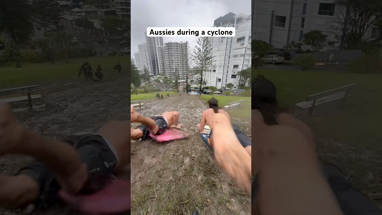 Aussies are so laid back #cyclone #alfred #storm #aussie #lightning #weather #reesebros