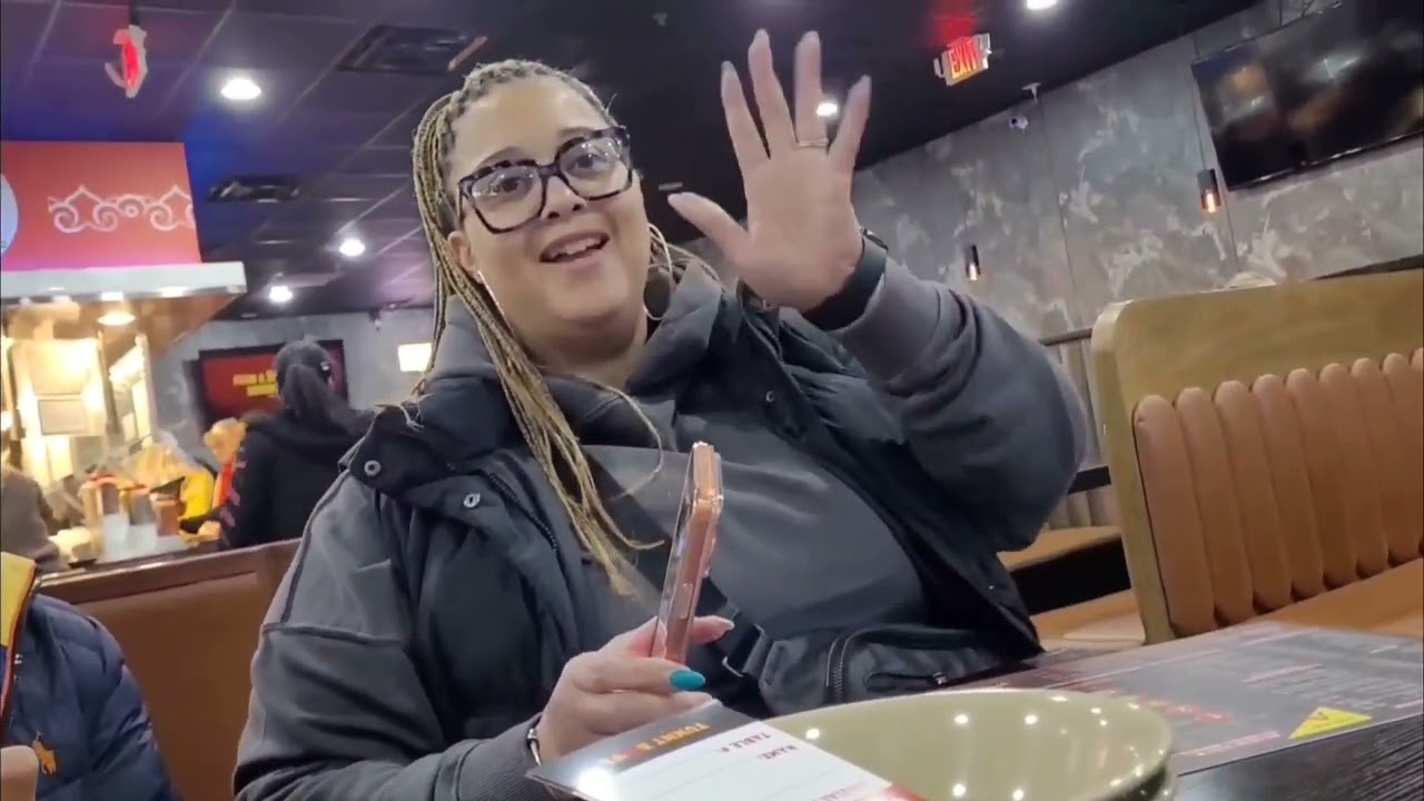 Vacation time with GESM Part 2.** Stressful dinner at yummy bowl.**