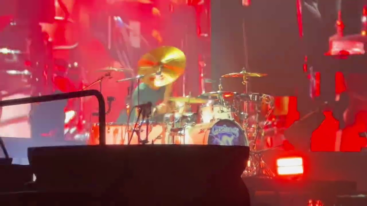 The Offspring drum solo Budapest 2025