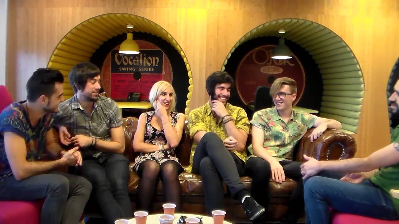 Grises: entrevista acústica en Solo los Martes