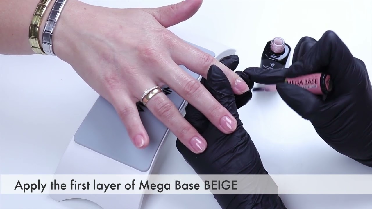 Victoria VYNN Mega Base Application Tutorial
