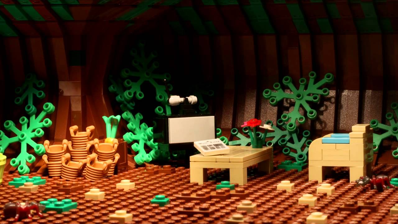 LEGO&reg; Happy Easter -- Operation Egg Drop