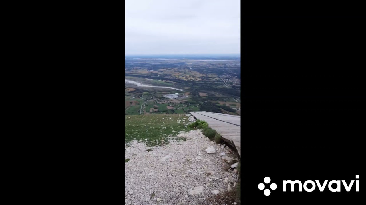 Bora wind in Friuli - Buere - Burja - Bura (up to 75-85 kmh, 46-53mph, 40-46 kn)