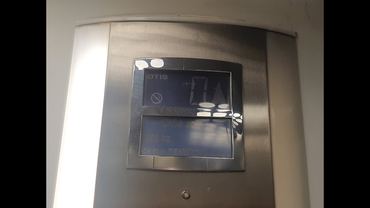 Tour Of The Lifts At Belfast City Airport