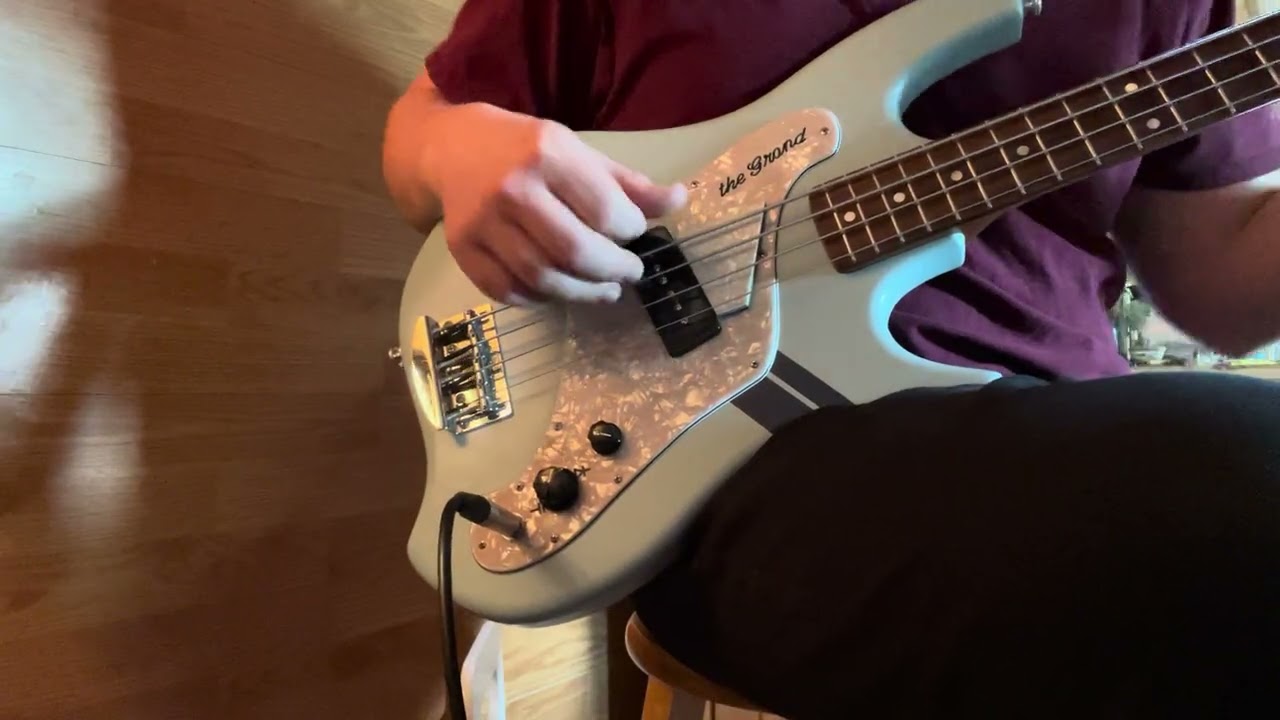 P90 guitar pickup used as a bass pickup - yes, they work