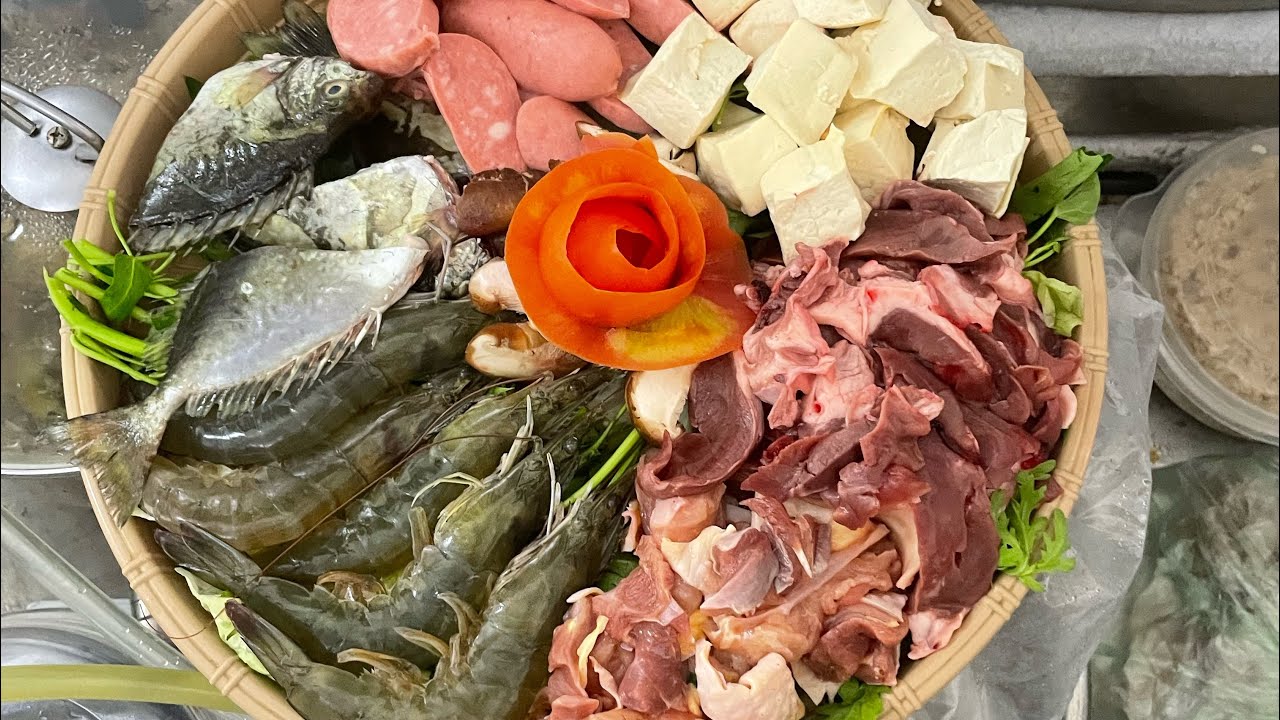 Bà  A đợi người tâm sự ( 888 cả nhà ơi 😂😂❤️❤️🌹🌹💰💰