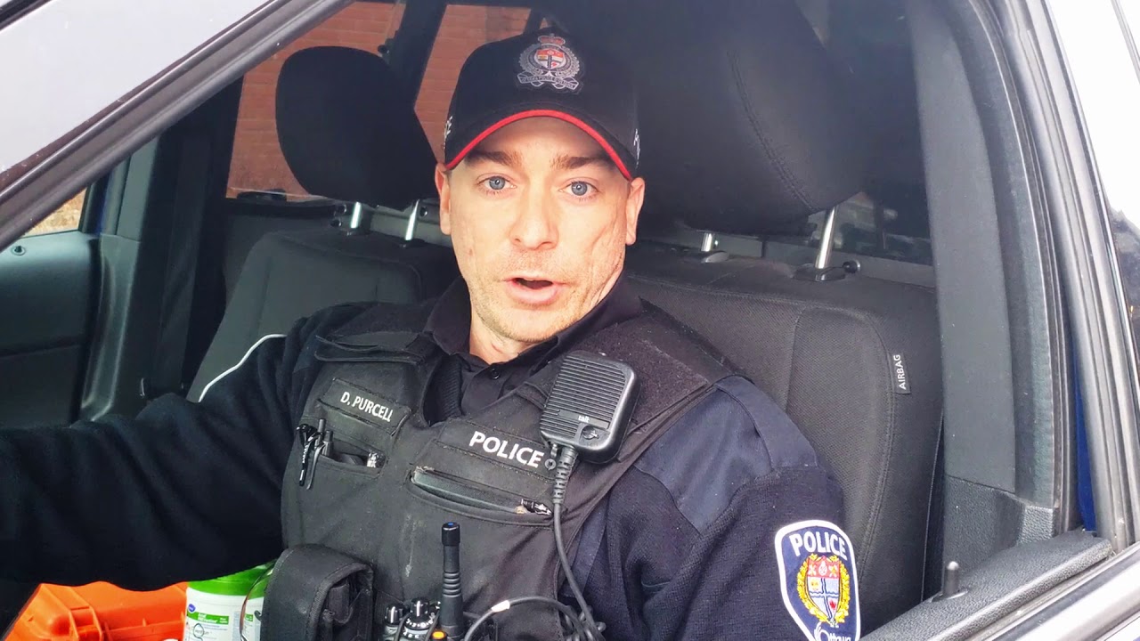First responders thank health-care workers at The Ottawa Hospital - Civic Campus