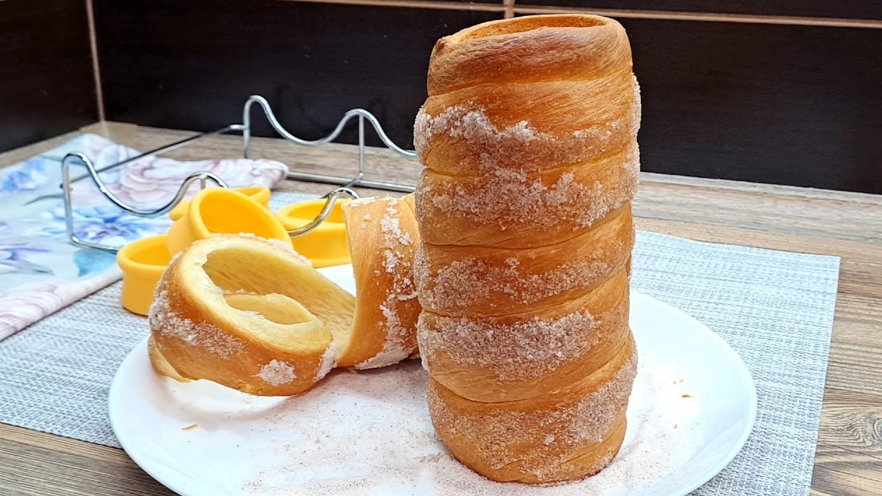 Kołacz węgierski (Trdelnik)