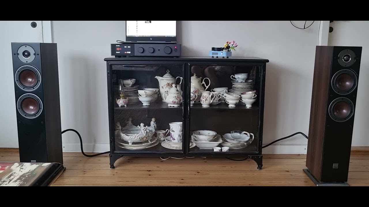 SOUND DEMO || Dali Oberon 5 + Audiolab 9000a || 