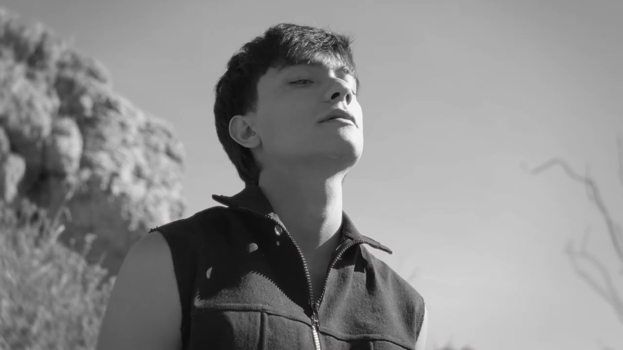 BRAILLE - Yuri Quintana (VIDEOCLIP OFICIAL)
