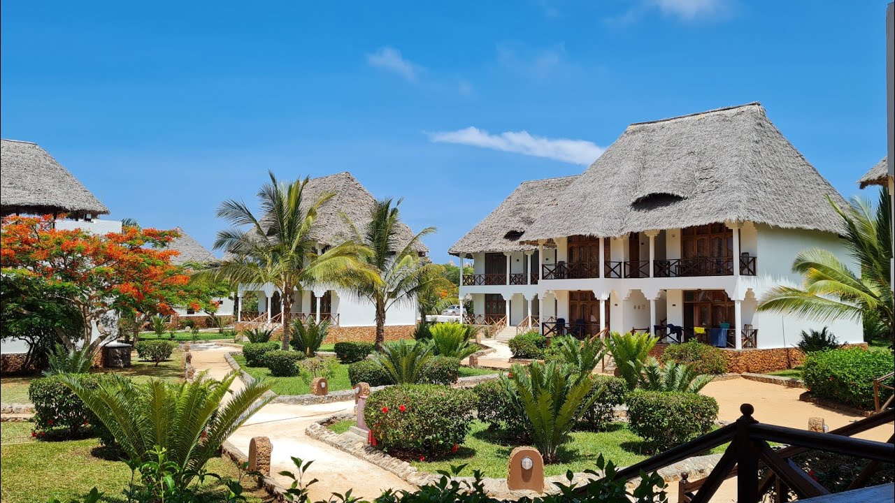 VeraClub Sunset beach hotel Nungwi, Zanzibar. January 2022. Dinner at restaurant and sugarcane drink