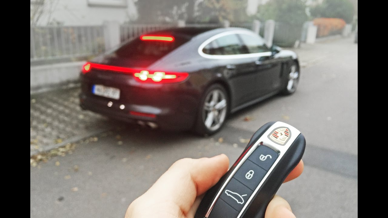 All New Porsche Panamera 4S - Launch Control Sound and in Detail !