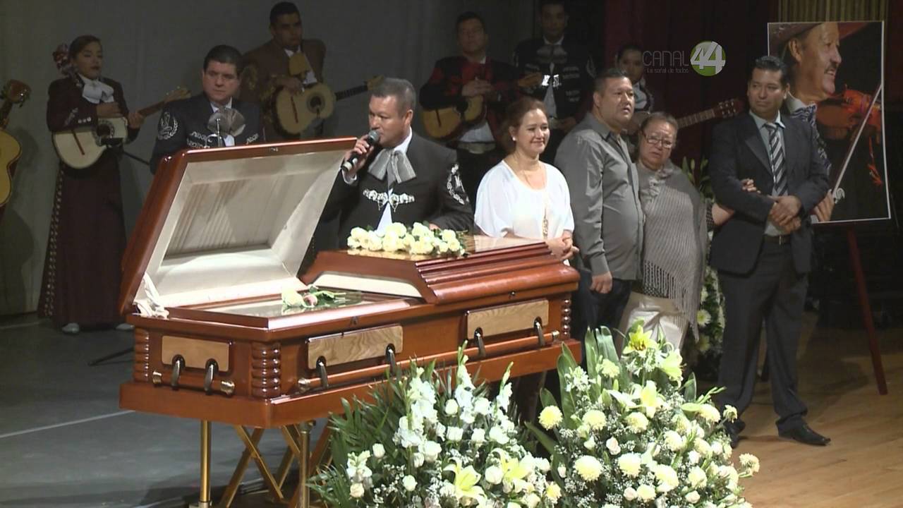 Señal Informativa: Músicos despiden a “Don Pepe”, director del Mariachi Vargas de Tecalitlán