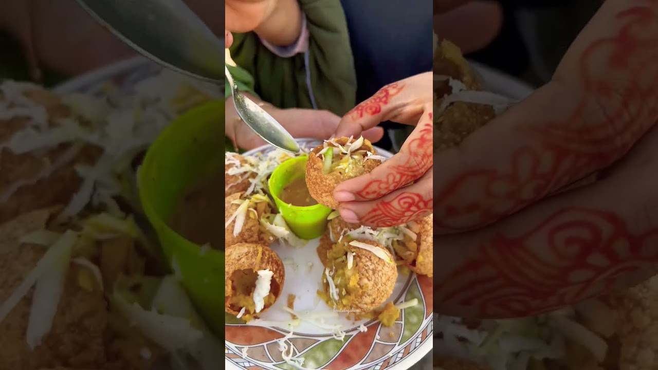 Eating Fuchka (Panipuri / Golgappa) | Bangladeshi Street Food #shorts #streetfood #tranding