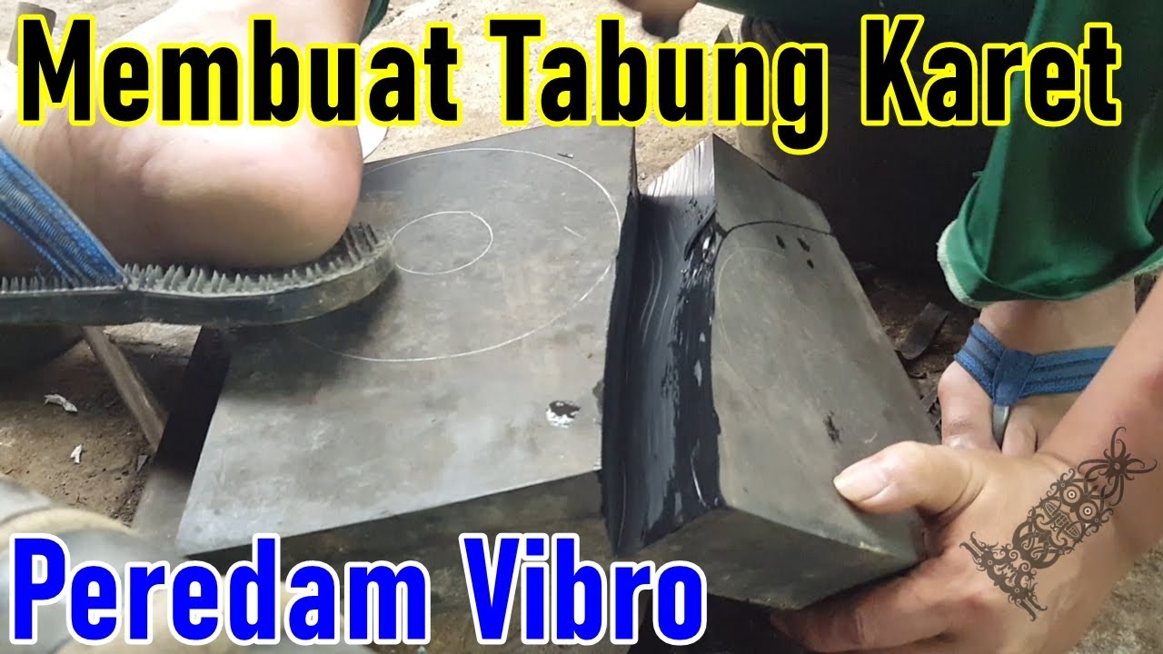 rubber and knife in the hands of a senior craftsman