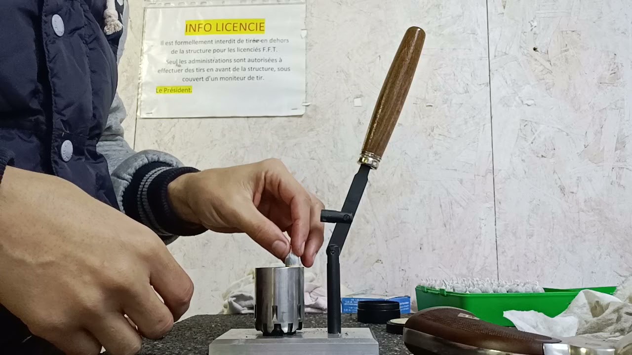 chargement balle papier avec presse pietta remington 1858 shériff