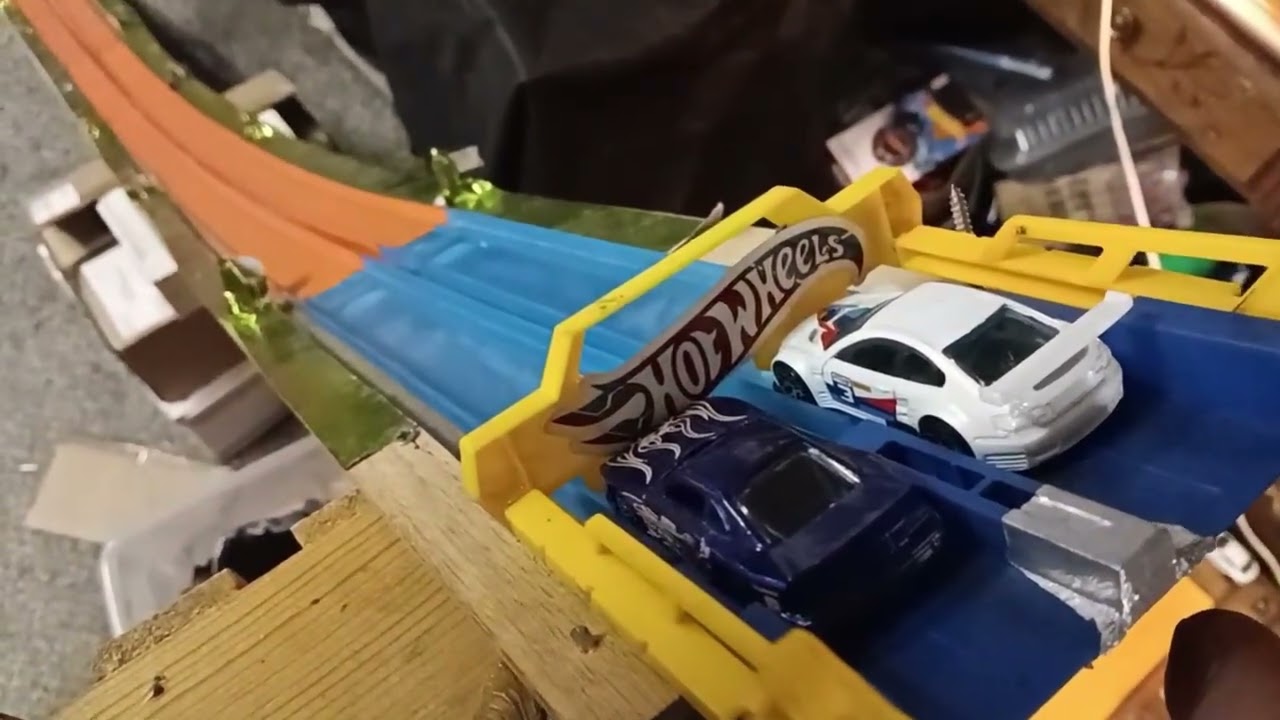 DISTANCE JUMP CHALLENGE 1.0 #HOTWHEELS #DIECAST #DIECASTRACING