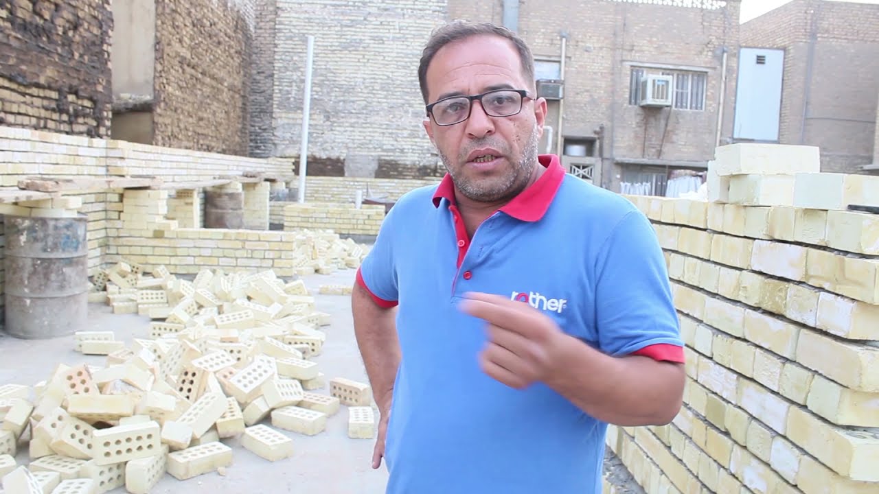 الكهربائي لا يحب العمل في بيته07711459086