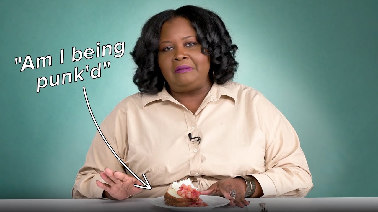 Aunties Try Each Other's Poundcake feat. Vivica A. Fox