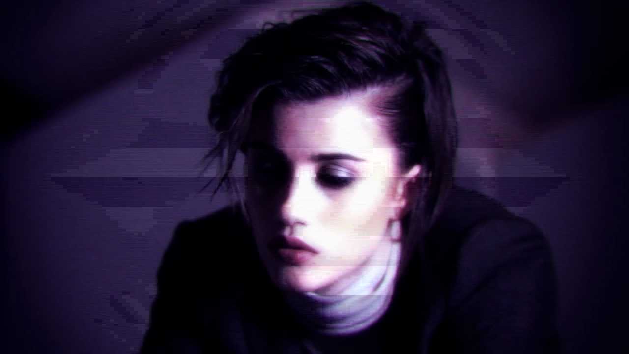 LN-CC FILM: AW12 002