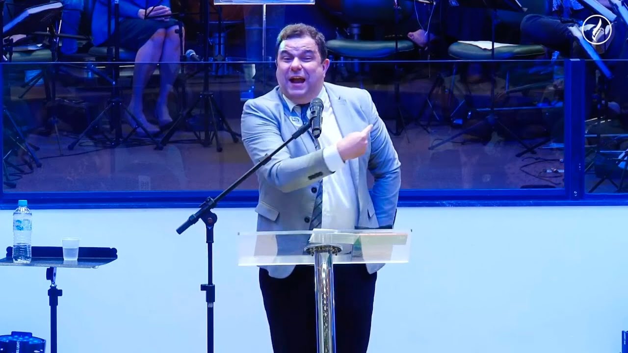 Pr. Elias Torralbo - Me amas? - João 21.15