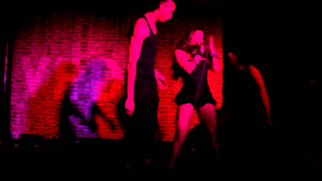 Melissa Molinaro - Dance Floor (Live at Bar Music Hall)