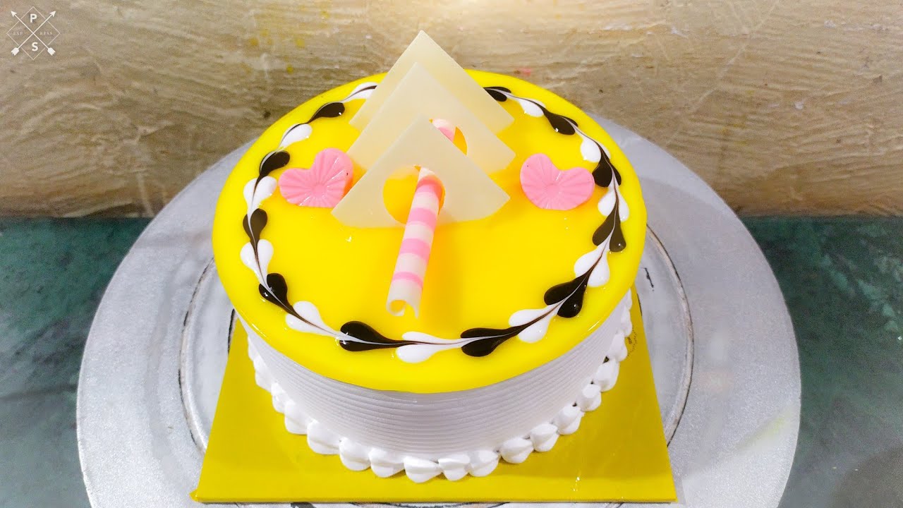 Pineapple cake #pineapplecake simple pinepple cake decorations recipe #simplecakedecorationideas