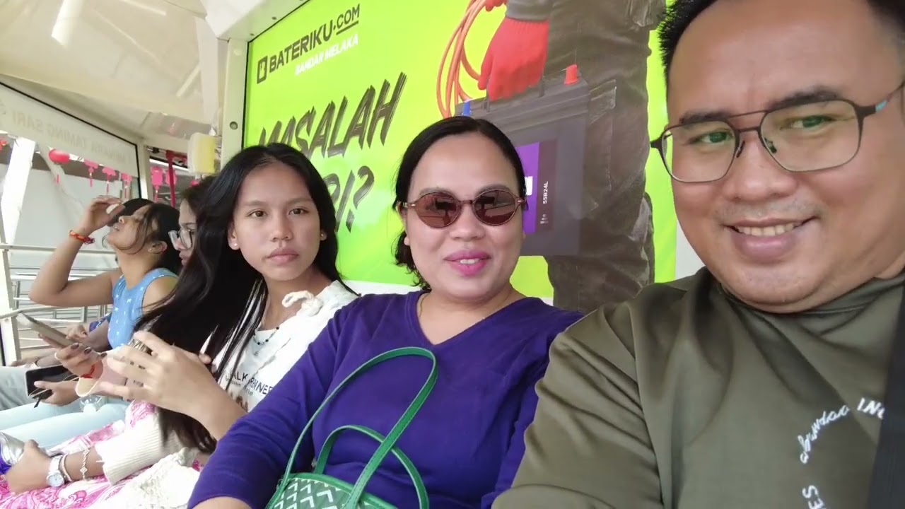 Pergi ke Taming Sari Dan melihat pemandangan bandar Melaka melalui menara Taming Sari