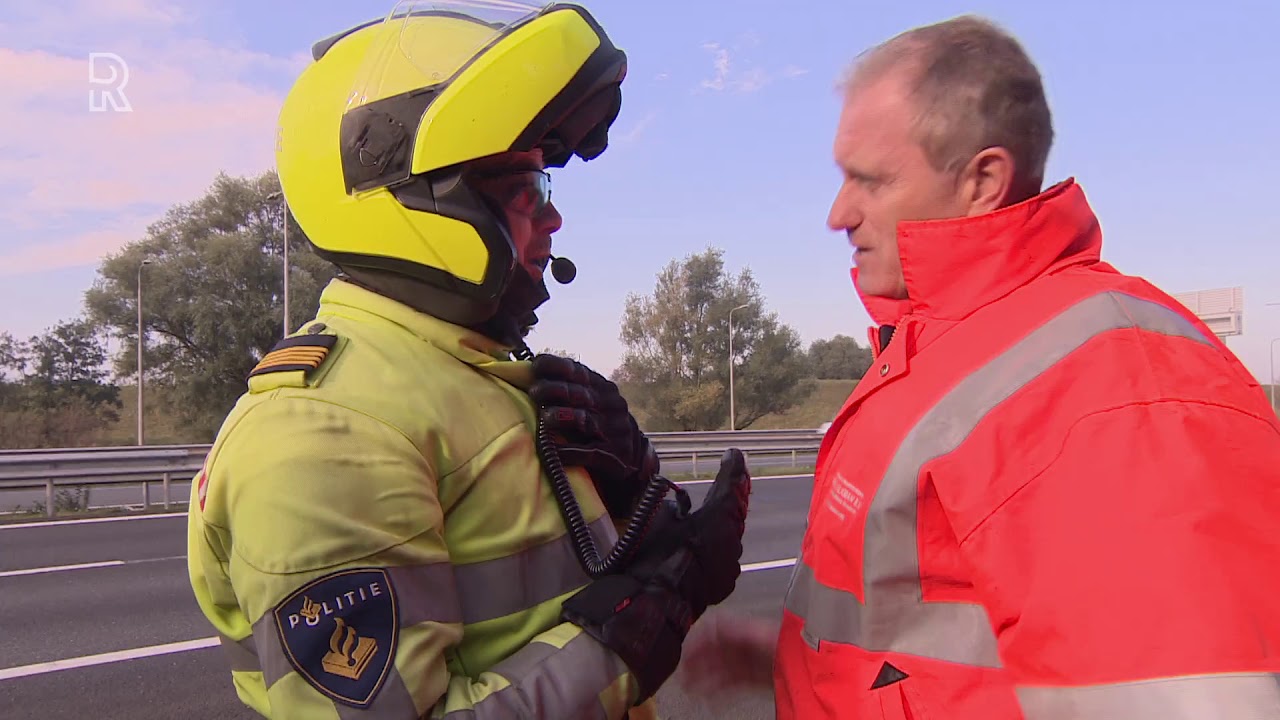 Bouwers voeren actie op Ring Rotterdam