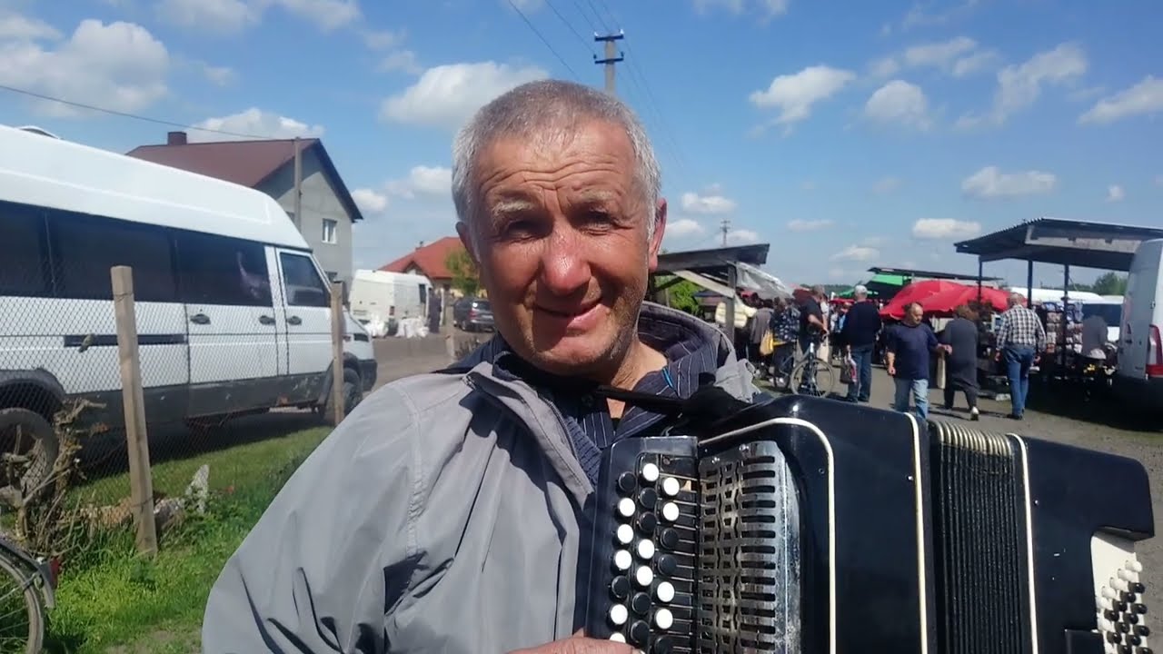 Україна такого ще не чула !!! Плакали не тільки люди , а і небо слухаючи гарний спів музиканта !
