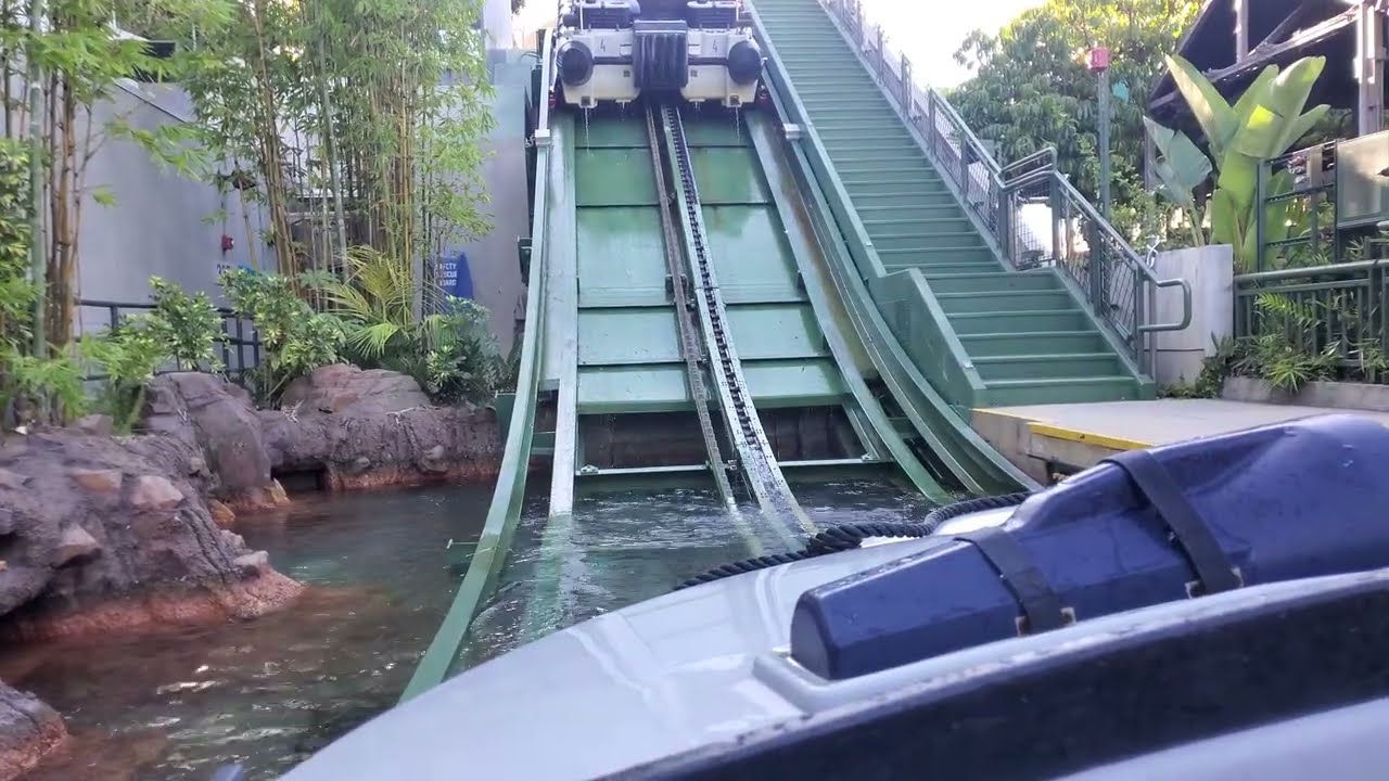 Jurassic World Ride at Universal Studios Hollywood 
