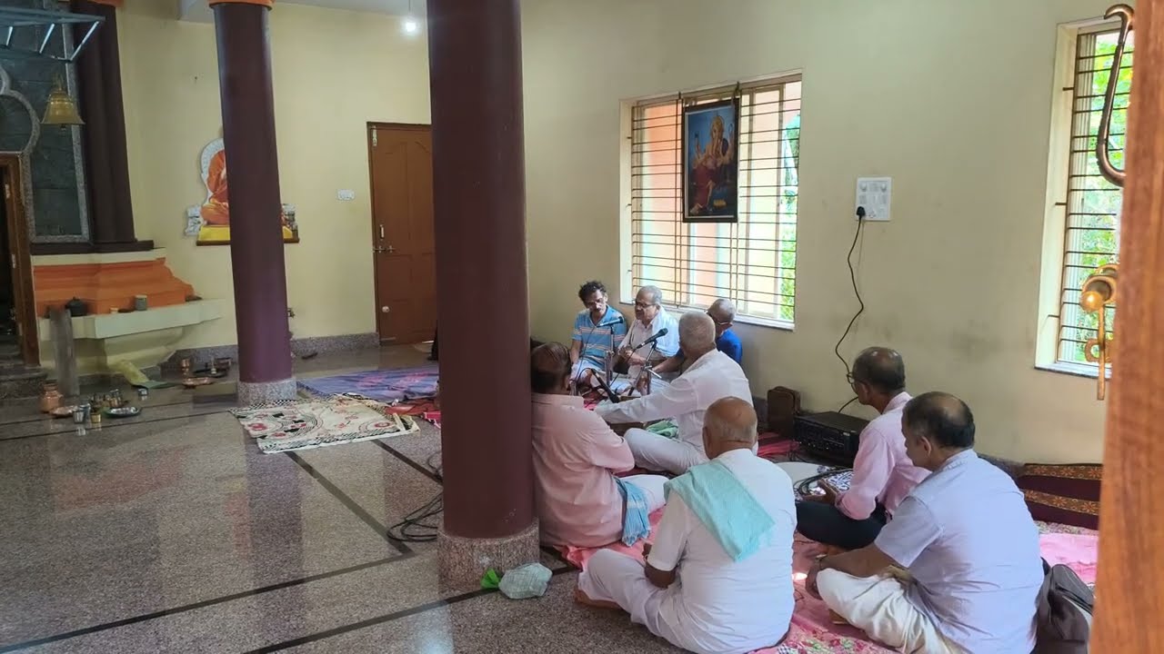 ಉಂಚಗೇರಿ ಗಣಪತಿ ದೇವಸ್ಥಾನ. ಶಂಭುಭಟ್ಟರಿಂದ ಭಜನೆ
