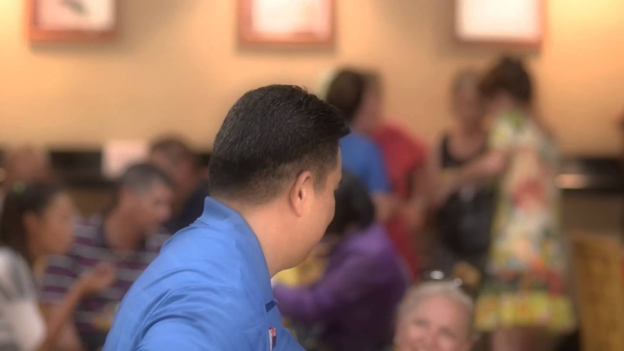 Hawaiian Airlines' Pau Hana Fridays - Kaiholu - Noho Paipai (The Rocking Chair Hula)
