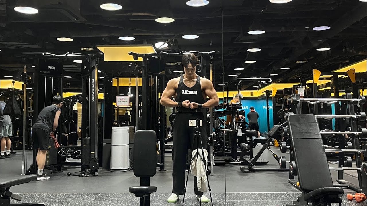 어깨 운동.#bodybuilding 