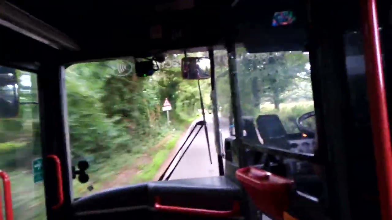 Nu-Venture bus 24 BU05 HDY Dennis Dart Plaxton Pointer