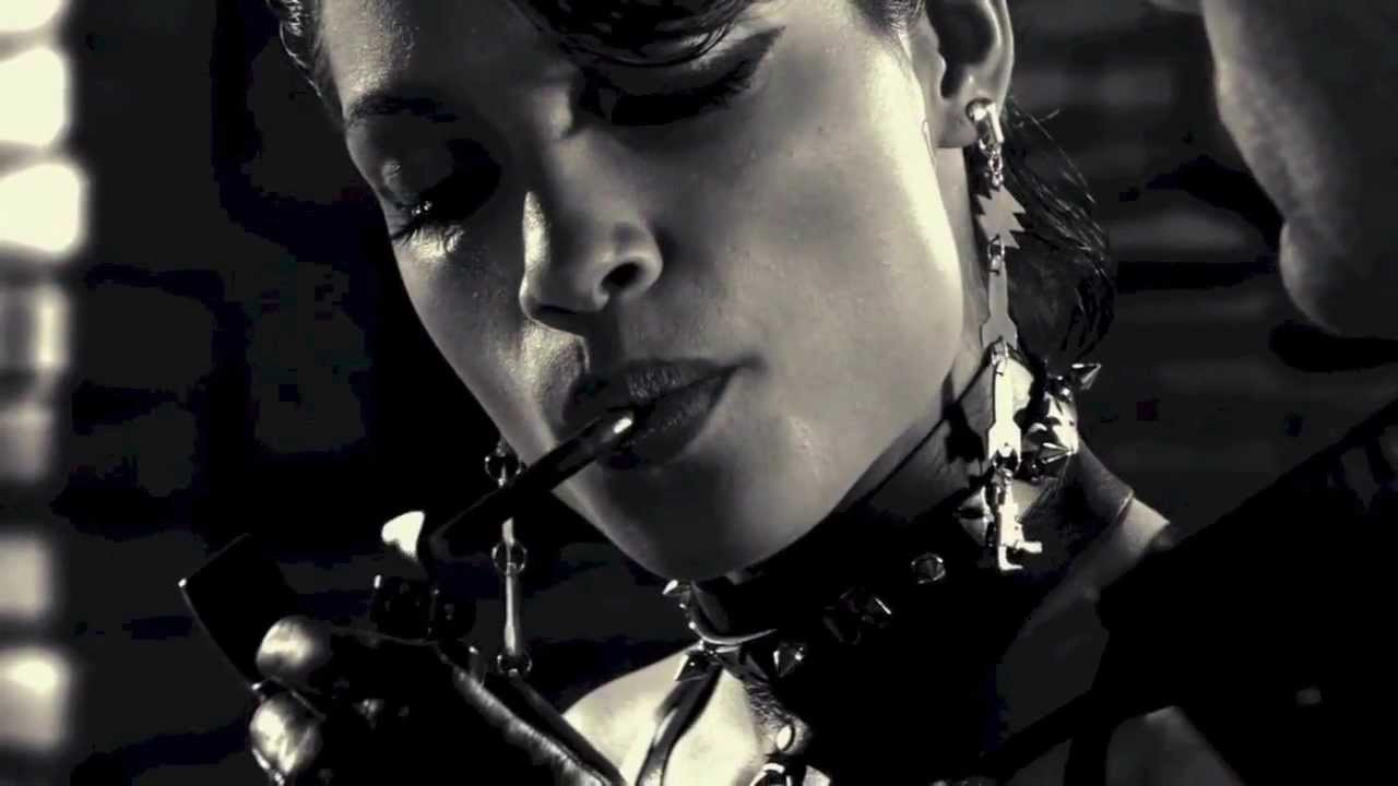 Sin City (2005): The Girls Of Old Town, music Recoil (Alan Wilder) - Control Freak