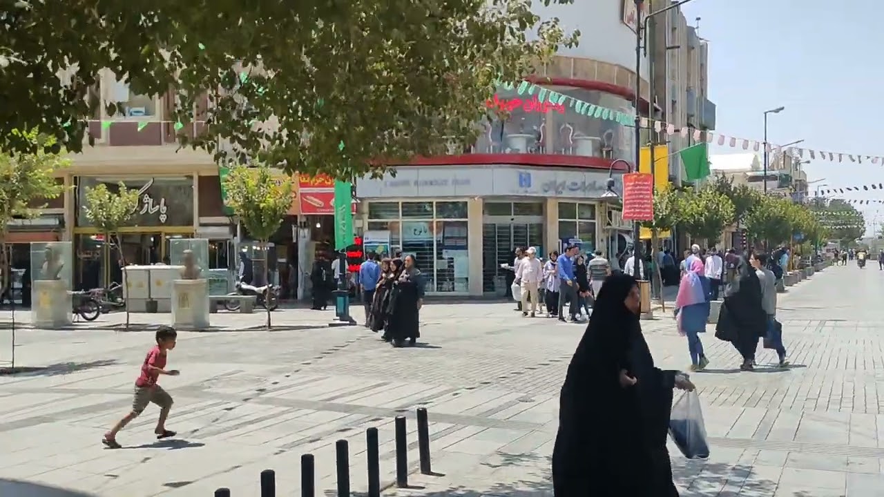 قم المقدسة شارع العراقيين
