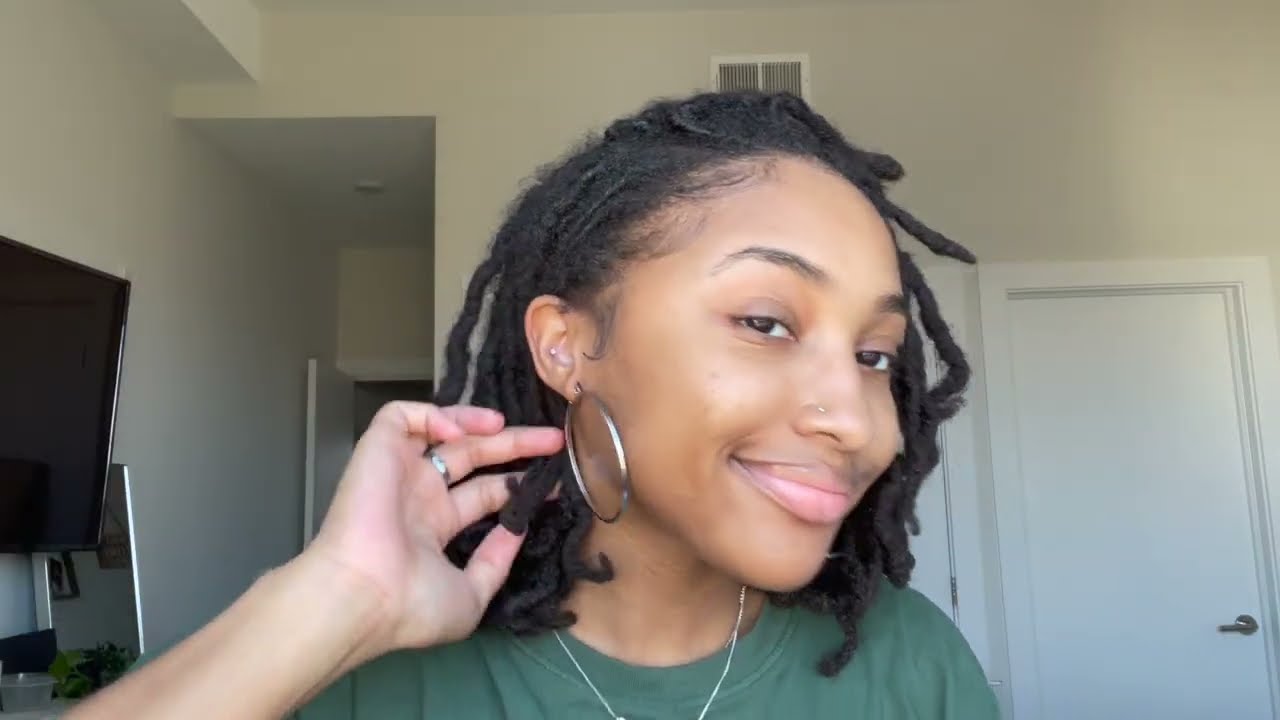 20-21 Month Loc Update: lint... brushing my locs, fully loc'd? | LOC JOURNEY