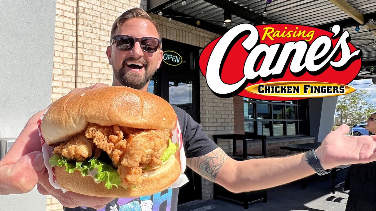 Trying Raising Canes Chicken Restaurant For The First Time! | Trying Everything On The Menu & Review