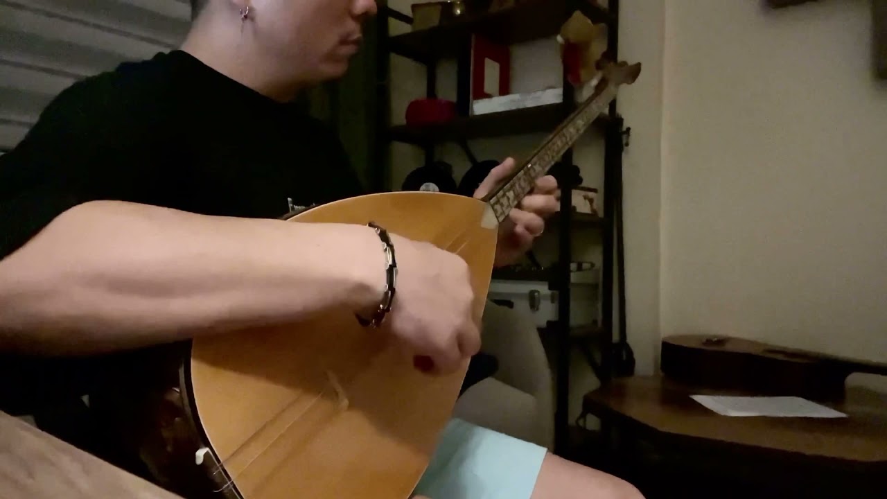Neşet Baba’ nın anısına… ❤️🎸💐…