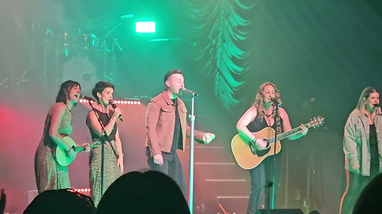 Nathan Carter and Tully - Listen To The Radio (Bord Gais Energy Theatre '24)