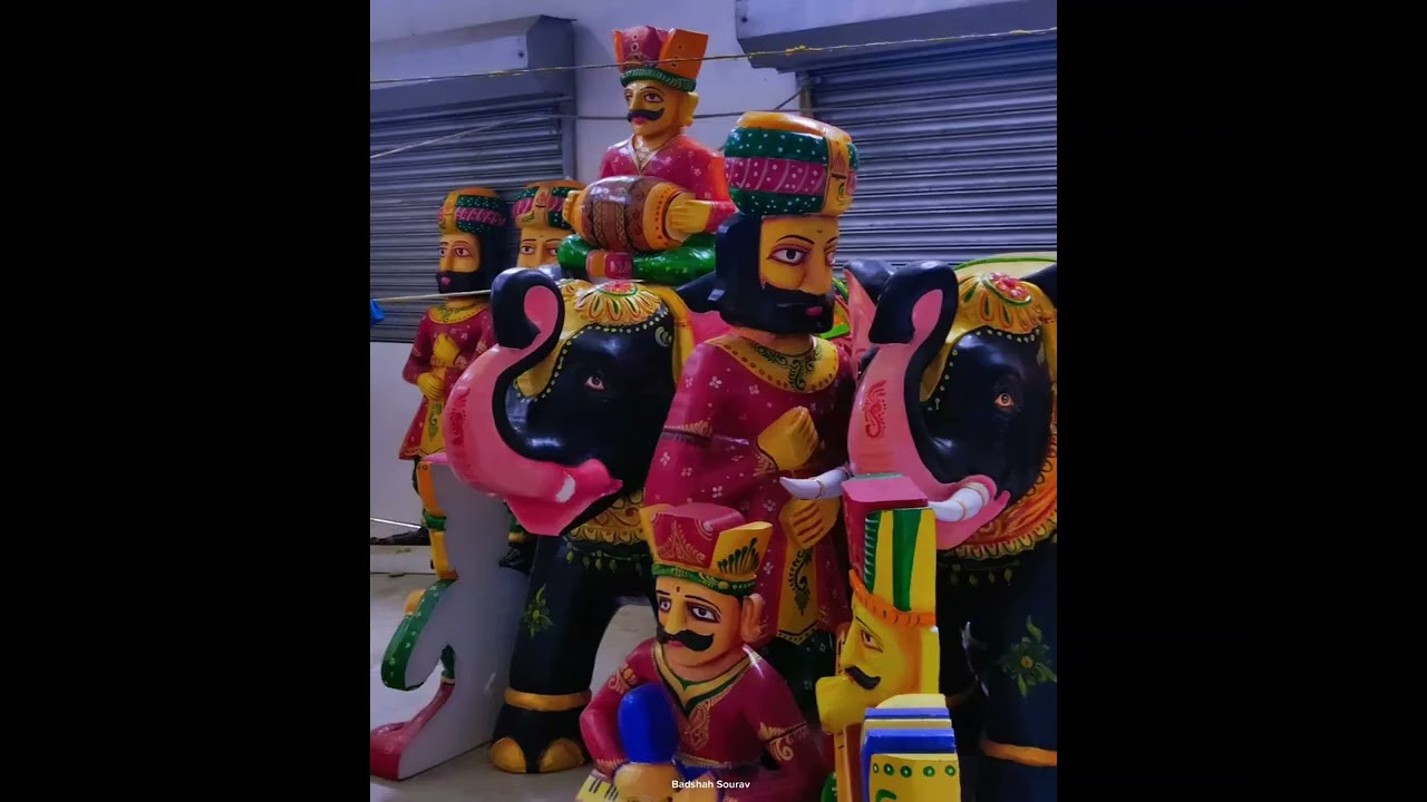 maa asche...maa er agomoni