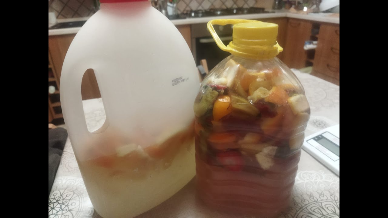 Preparo 2 DETERGENTI ENZIMATICI con scarti della frutta, SUPER POTENTI , QUASI GRATIS, ECOLOGICI.