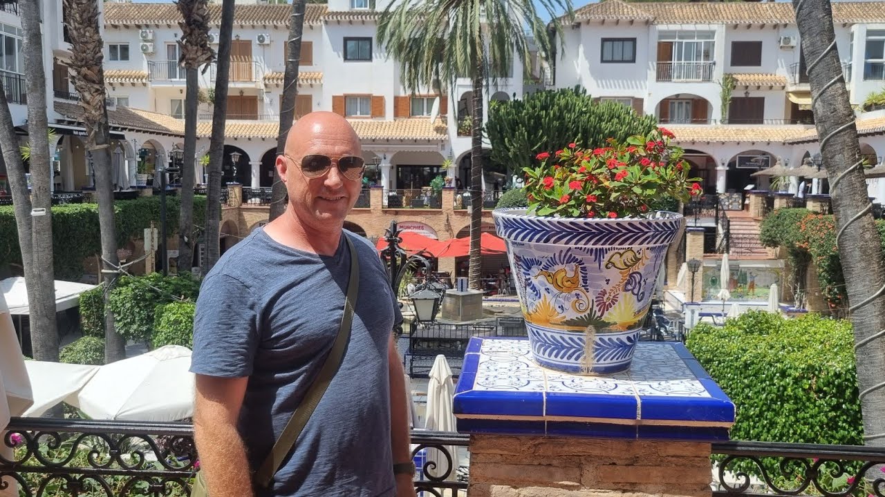 SPAIN VillaMartin - Barry Took Me Here It's Lovely...