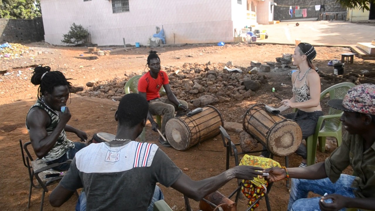 Soli: Sekou, Sayon, Inspecteur, Bouba et Rosi