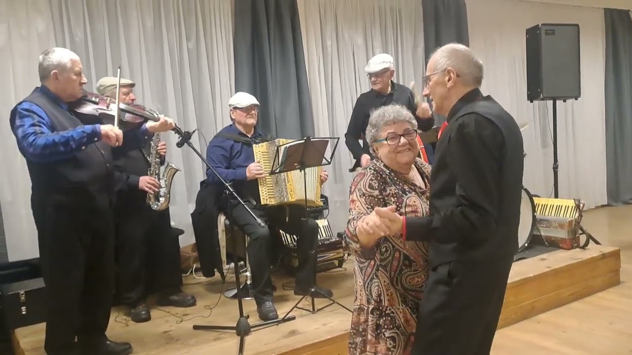 Za te czarne cudne oczęta piękne tańce i śpiewy ludowe w Domu Weselnym Róża w Mokrosęku 7.02.2026
