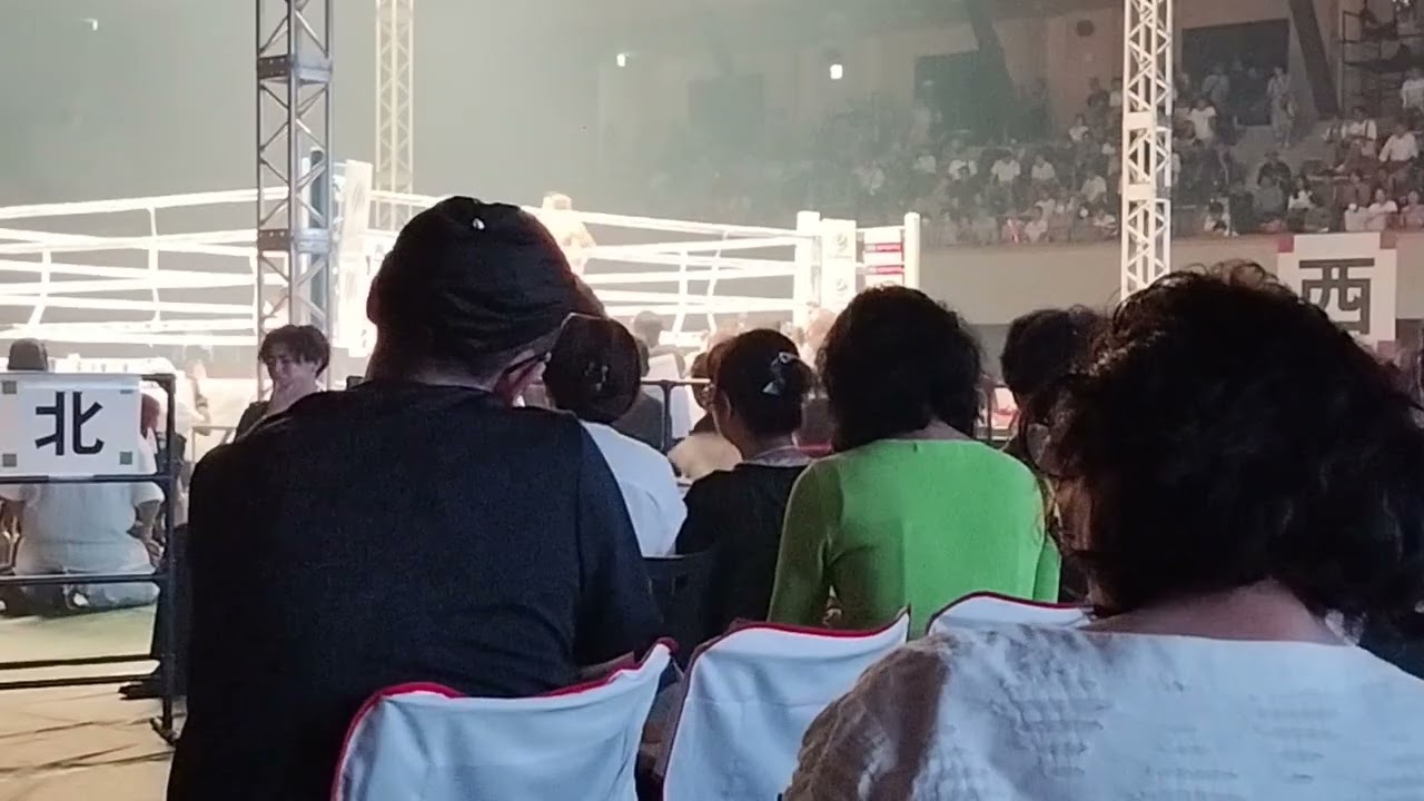 8th round of a very close fight  KJ Cataraja vs Kenbun Torres in Osaka Japan Aug 24,2024
